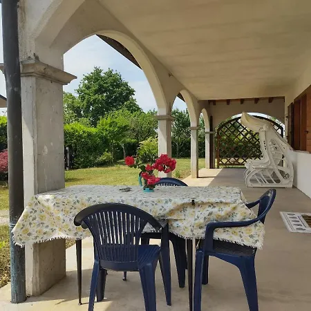 Villa-giardino Le None * Gonàrs