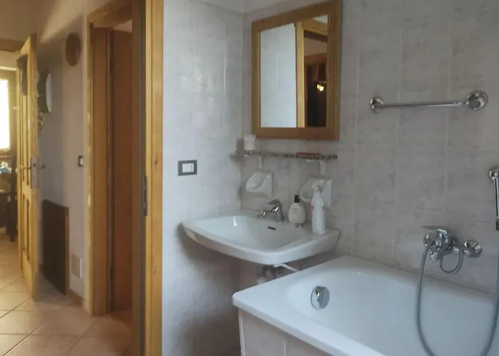 Villa-giardino Le None *