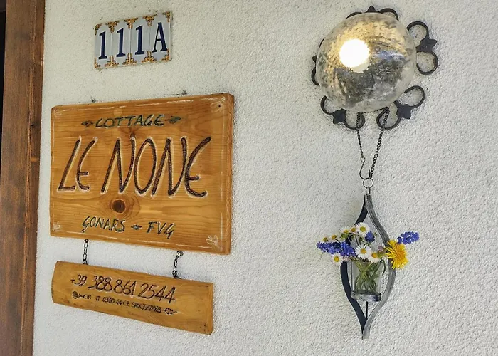 Villa-giardino Le None *